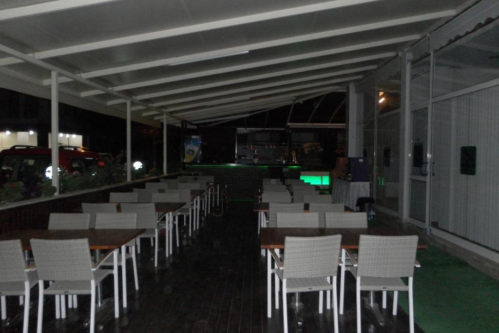 Hotel La Mosae Alanya Esterno foto
