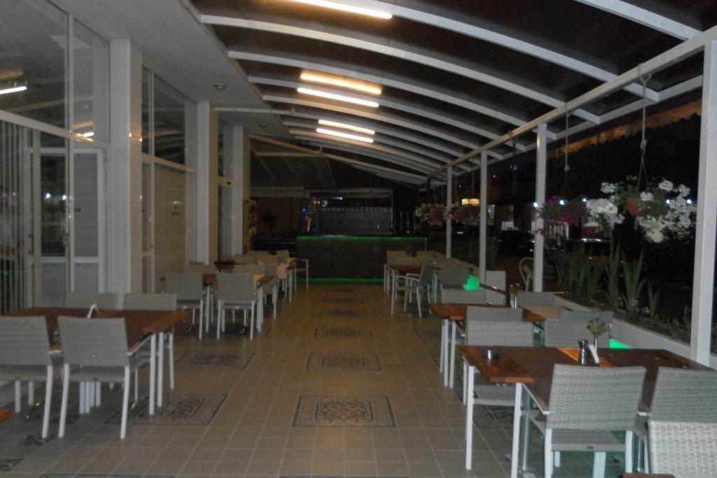 Hotel La Mosae Alanya Esterno foto