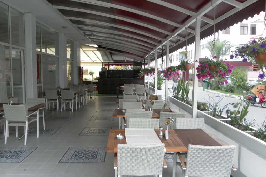 Hotel La Mosae Alanya Esterno foto